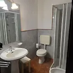 Hotel Mh Merica